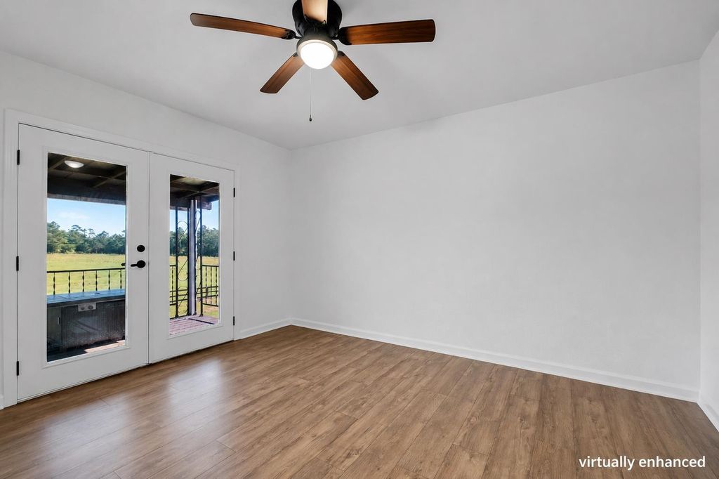 Image 30 of property listing at 289 Mockingbird Lane, Chattahoochee, FL 32324