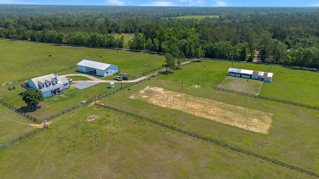 Image 47 of property listing at 289 Mockingbird Lane, Chattahoochee, FL 32324
