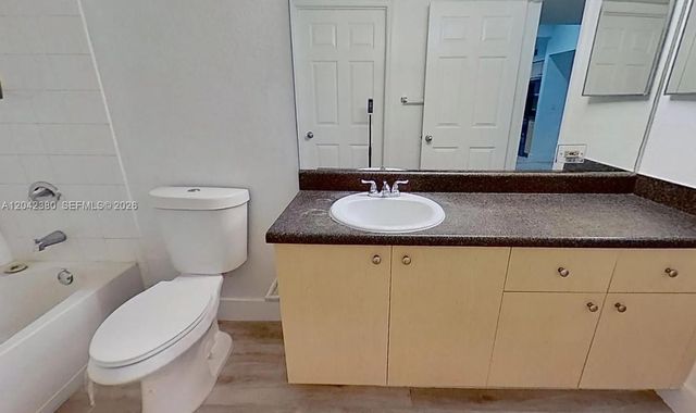 2544 Centergate Dr 303, Miramar, FL 33025