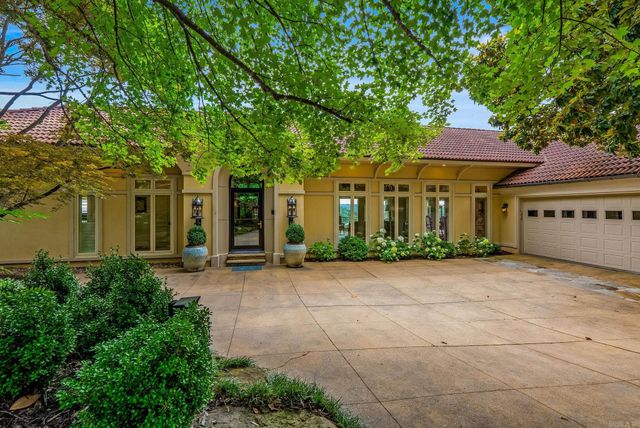 6 River Ridge Court, Little Rock, AR 72227