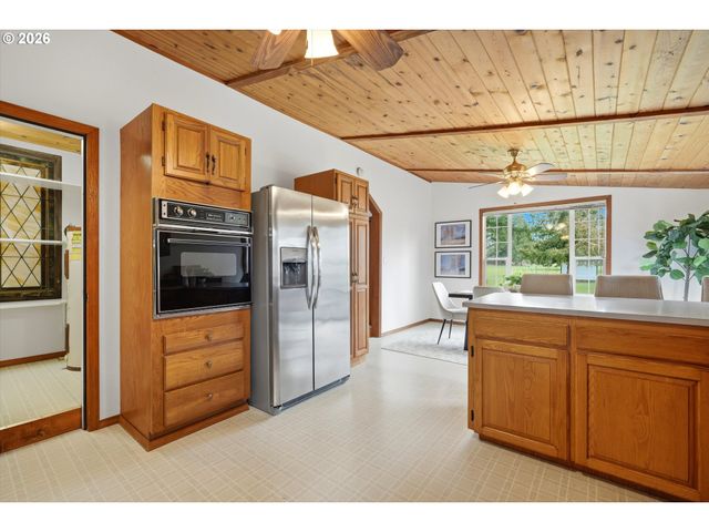 12333 S NEW ERA Rd, Oregon City, OR 97045