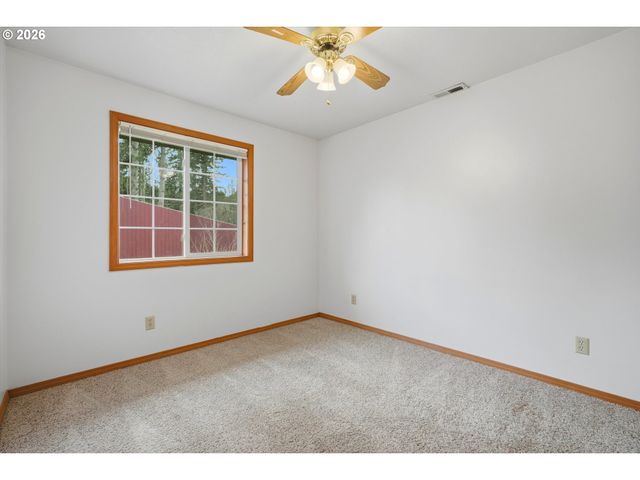 12333 S NEW ERA Rd, Oregon City, OR 97045