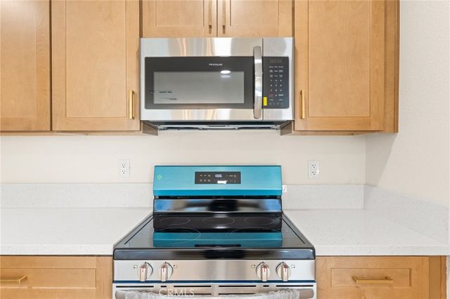 27797 Foxfire, Menifee, CA 92586