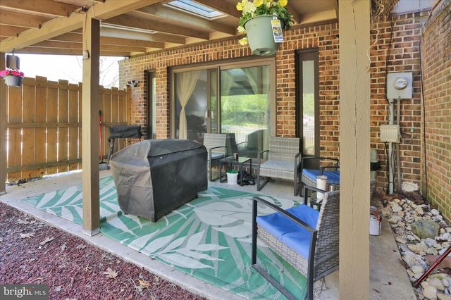 71 BURNING TREE, Reading, PA 19607
