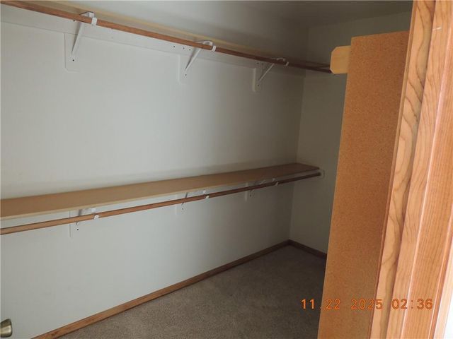 18901 E Lynchburg N Place, Independence, MO 64058