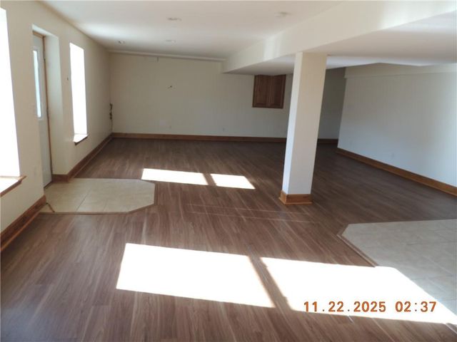 18901 E Lynchburg N Place, Independence, MO 64058