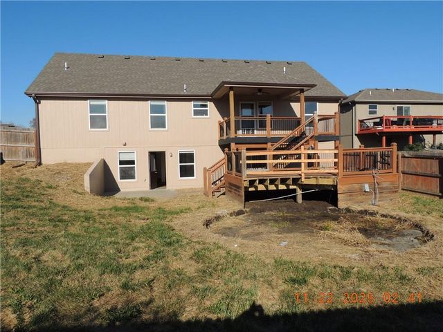 18901 E Lynchburg N Place, Independence, MO 64058