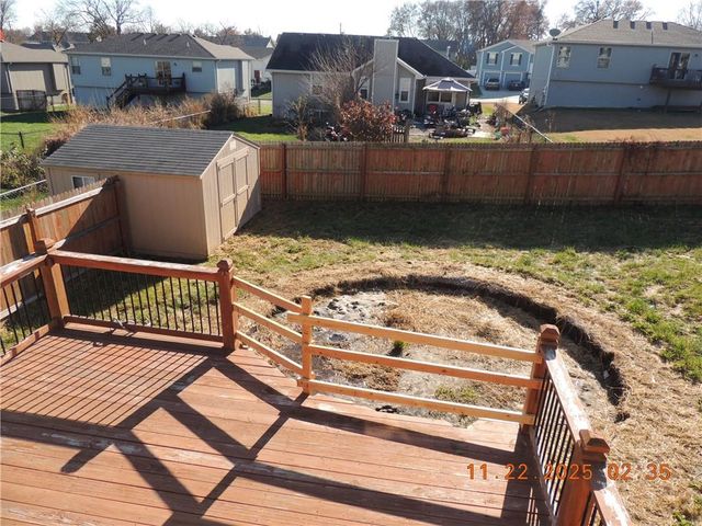 18901 E Lynchburg N Place, Independence, MO 64058