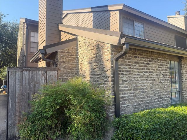 333 Melrose Drive 5B, Richardson, TX 75080