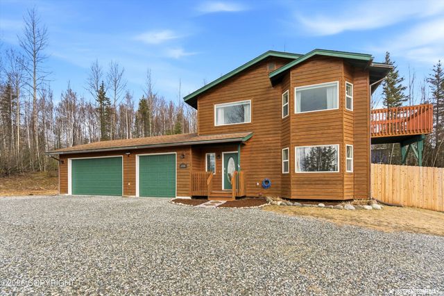 3710 N Meadow Lakes Drive, Wasilla, AK 99623