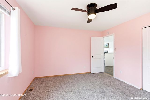 3710 N Meadow Lakes Drive, Wasilla, AK 99623