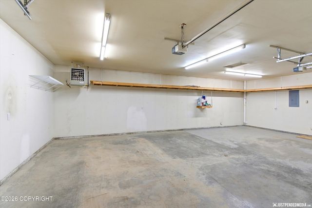 3710 N Meadow Lakes Drive, Wasilla, AK 99623
