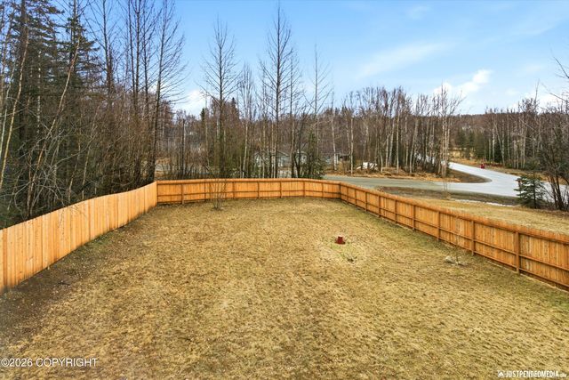3710 N Meadow Lakes Drive, Wasilla, AK 99623