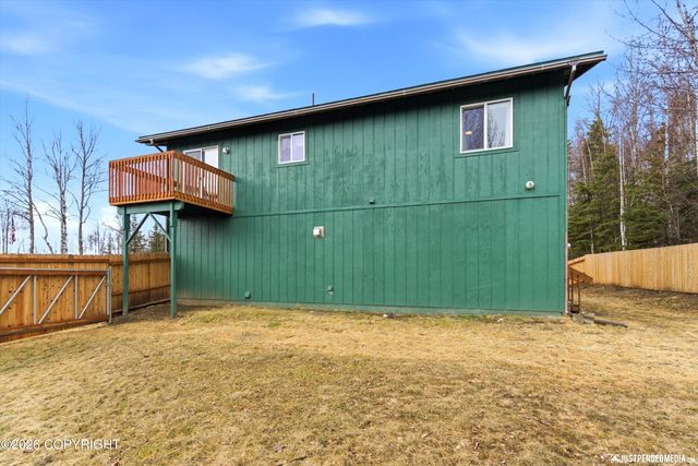3710 N Meadow Lakes Drive, Wasilla, AK 99623
