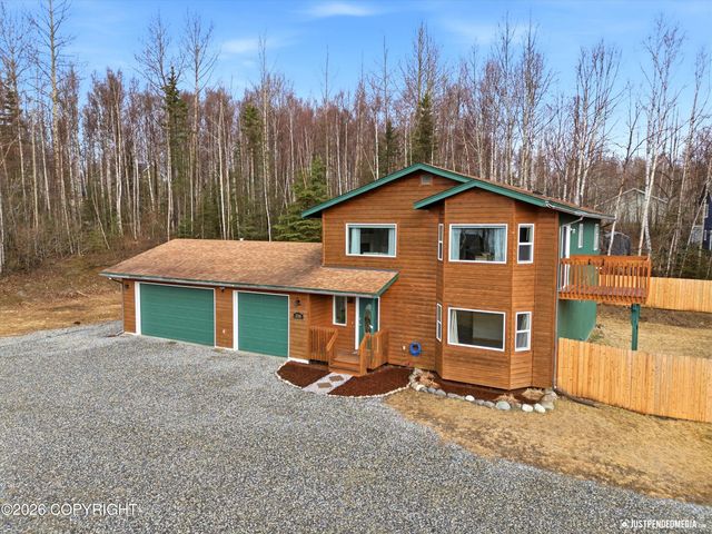 3710 N Meadow Lakes Drive, Wasilla, AK 99623