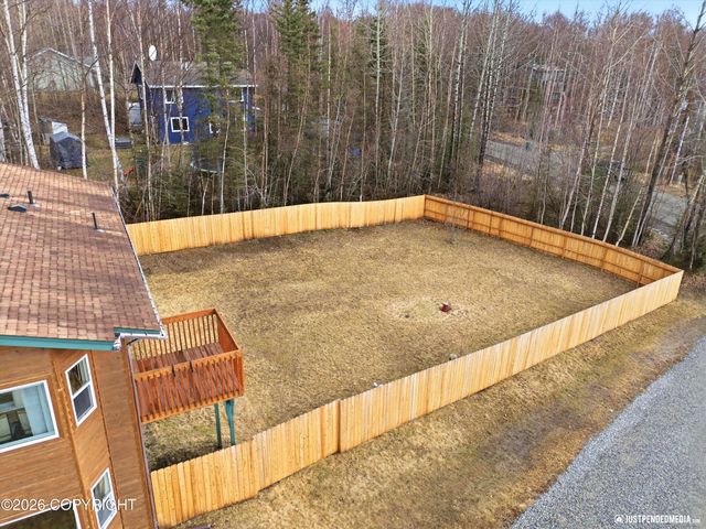 3710 N Meadow Lakes Drive, Wasilla, AK 99623