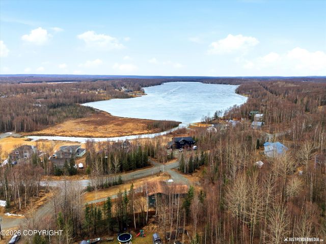 3710 N Meadow Lakes Drive, Wasilla, AK 99623