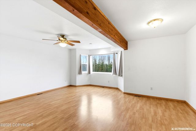 3710 N Meadow Lakes Drive, Wasilla, AK 99623