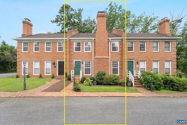2752 HYDRAULIC RD, Charlottesville, VA 22901