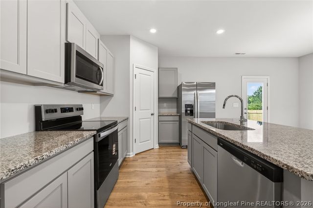 87 Stout Landing, Dunn, NC 28334