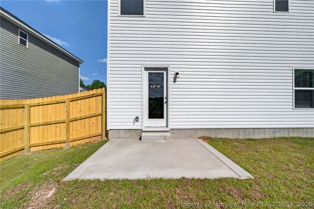 87 Stout Landing, Dunn, NC 28334