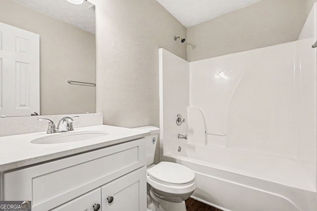 227 Starlyn Drive, Hiram, GA 30141