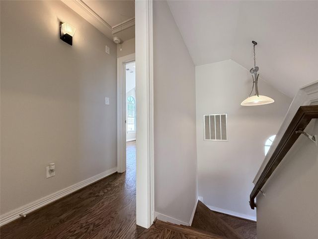 1963 Peden Street, Houston, TX 77019
