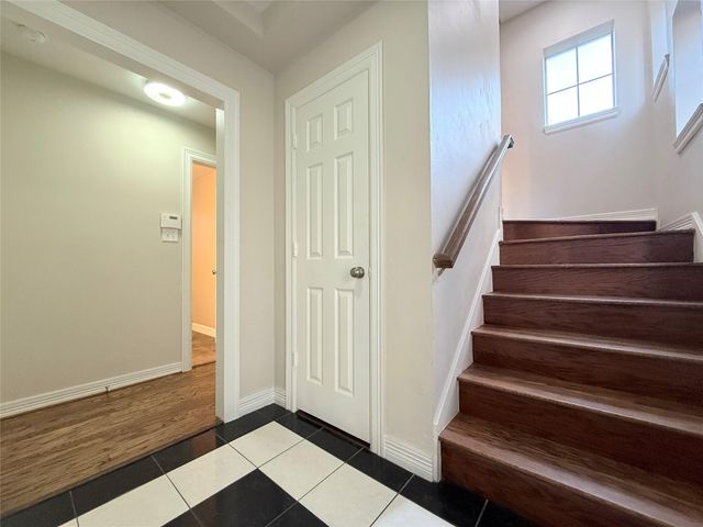1963 Peden Street, Houston, TX 77019