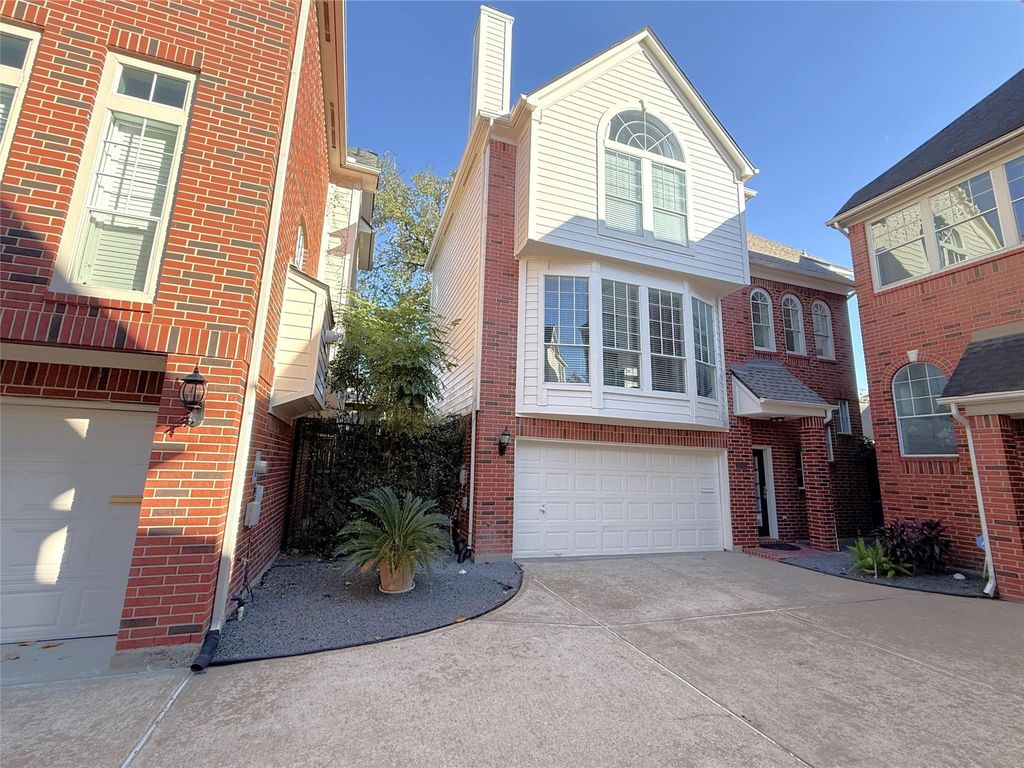 1963 Peden Street, Houston, TX 77019