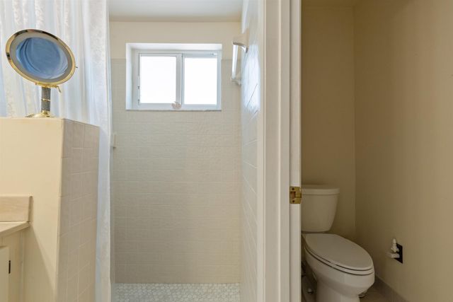 9822 NW 2nd Court, Plantation, FL 33324