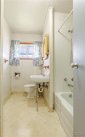 810 Amherst Drive, Rome, NY 13440