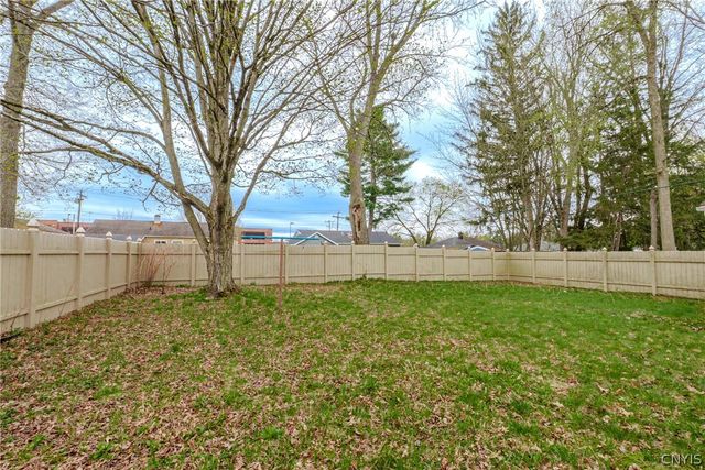 810 Amherst Drive, Rome, NY 13440