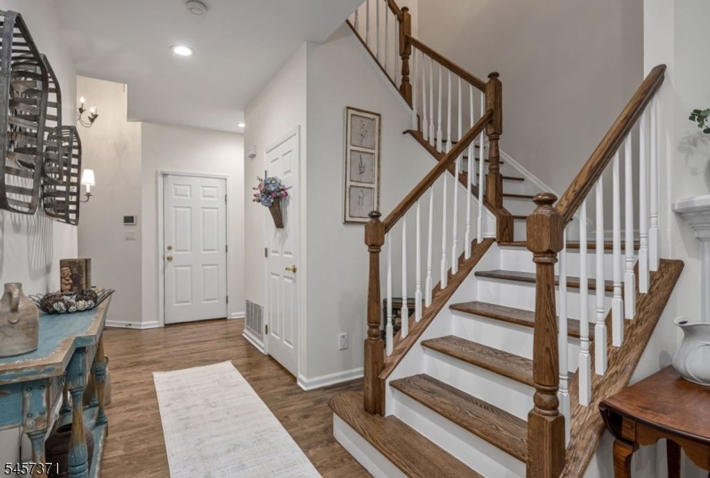 4 Kingsley Evans Cir, Oakland Boro, NJ 07436 — photo 4