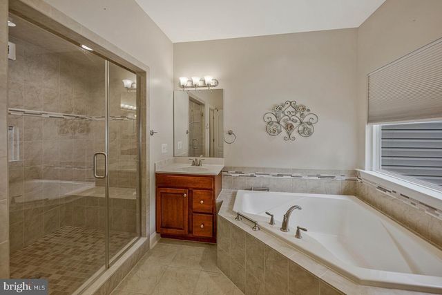 39803 GRANDVIEW HAVEN DR, Mechanicsville, MD 20659