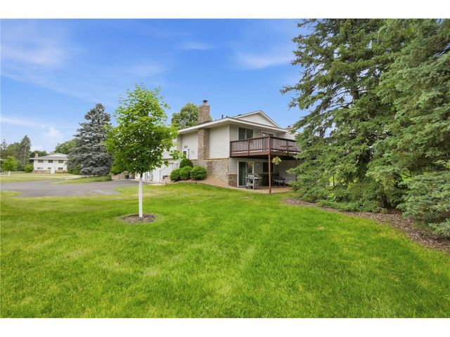 1411 Oak Leaf Lane, Burnsville, MN 55337
