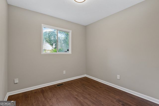 6177 Crestview Lane, Forest Park, GA 30297