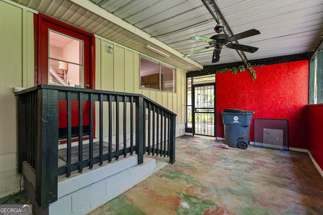 6177 Crestview Lane, Forest Park, GA 30297