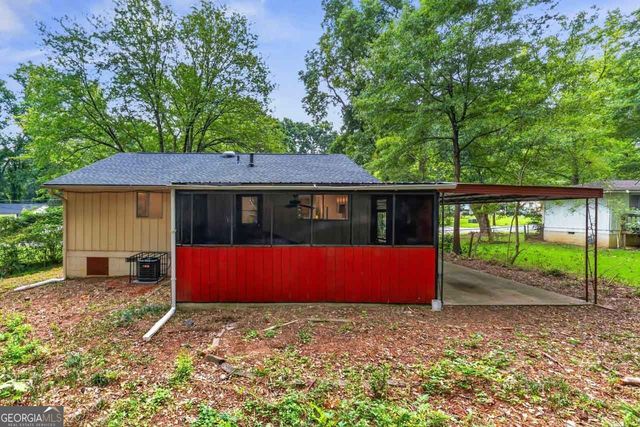 6177 Crestview Lane, Forest Park, GA 30297