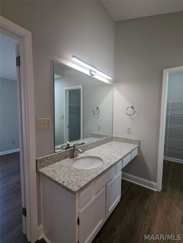 191 S BURBANK Drive, Montgomery, AL 36117