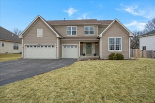 2924 BAUER Road, North Aurora, IL 60542