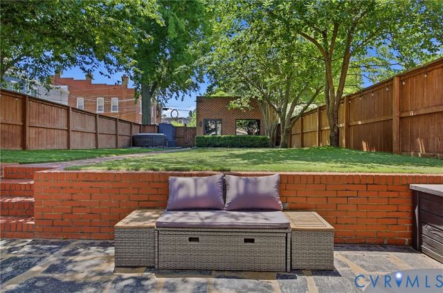 2405 Floyd Ave, Richmond, VA 23220