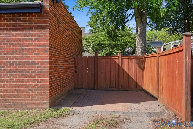 2405 Floyd Ave, Richmond, VA 23220