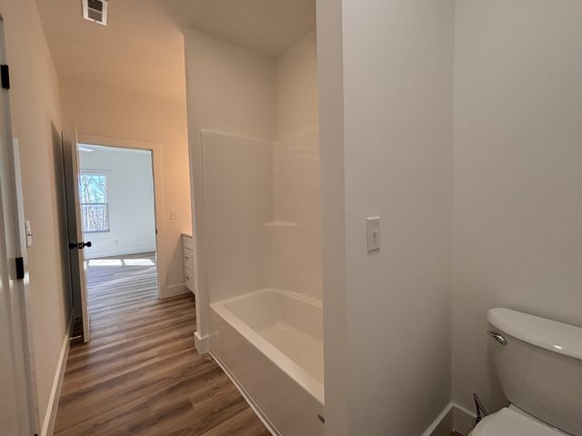 485 Baron Bluff Rd, Smithville, TN 37166