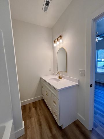 485 Baron Bluff Rd, Smithville, TN 37166