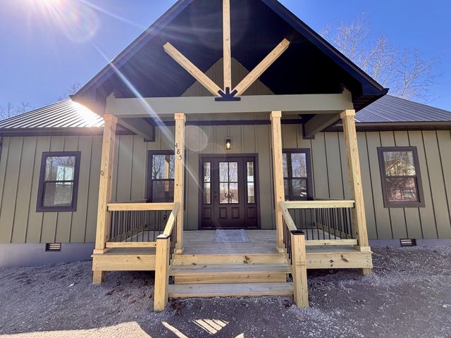 485 Baron Bluff Rd, Smithville, TN 37166