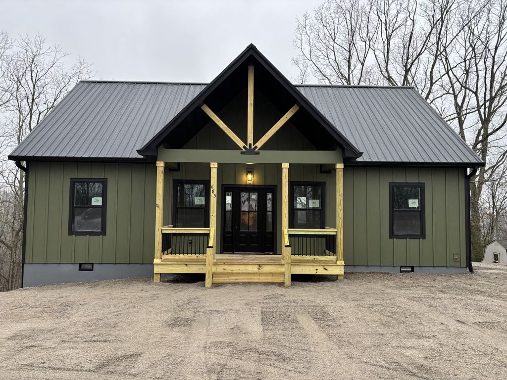 485 Baron Bluff Rd, Smithville, TN 37166