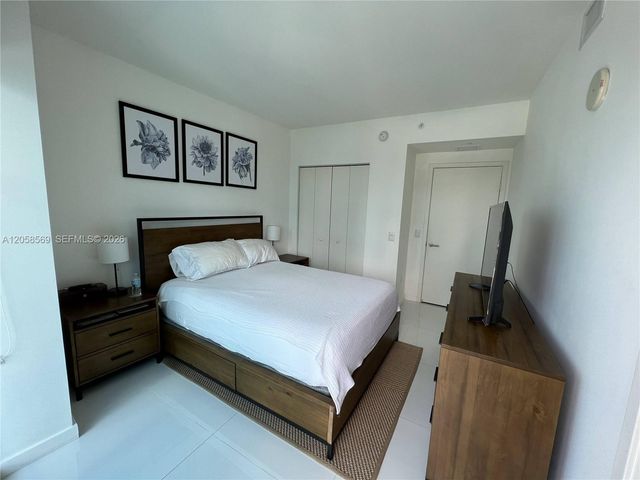1100 S Miami Ave 2904, Miami, FL 33130