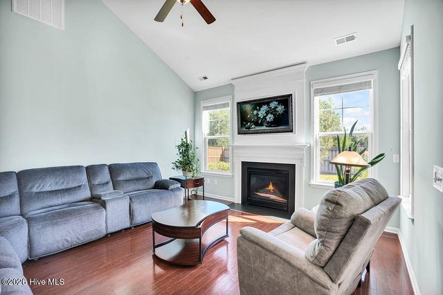 633 Steele Loop, Wilmington, NC 28411