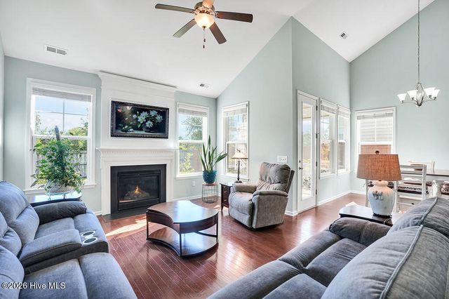 633 Steele Loop, Wilmington, NC 28411
