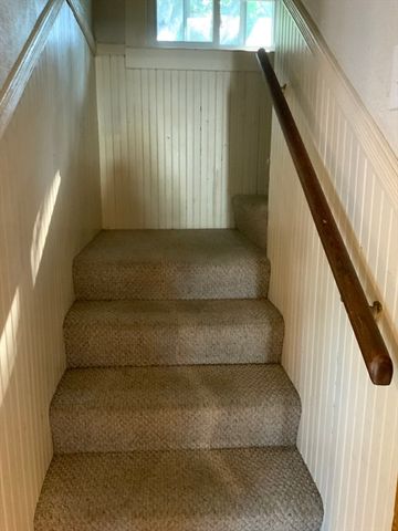 82 Francis St, Fairhaven, MA 02719